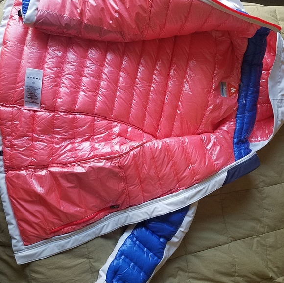 Columbia New Titanium 890TD Turbodown Jacket - Picture 12 of 15